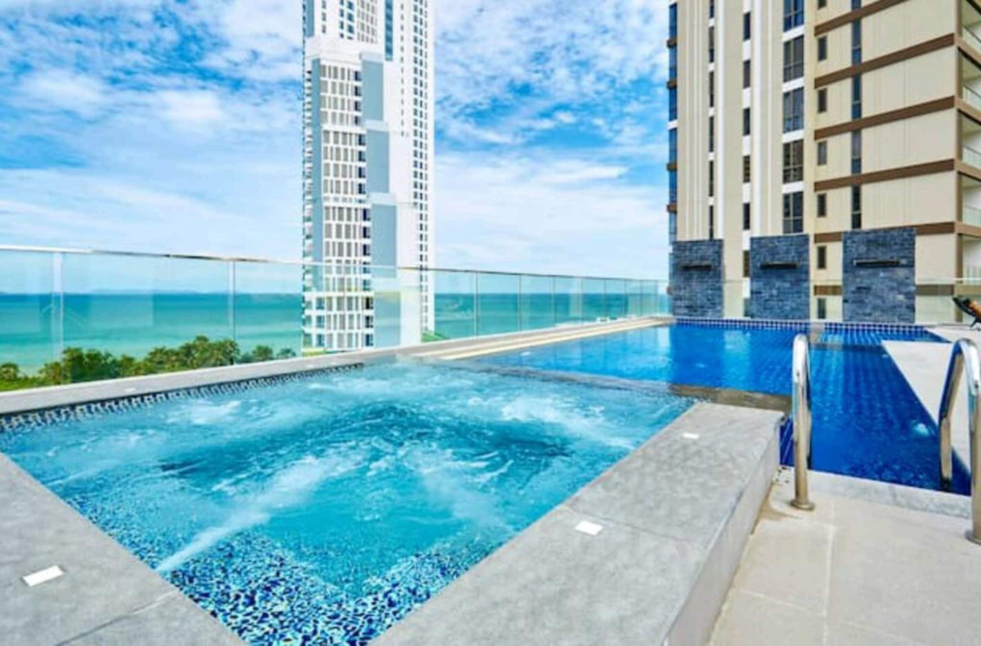 Serenity Pattaya Beach 外观 照片